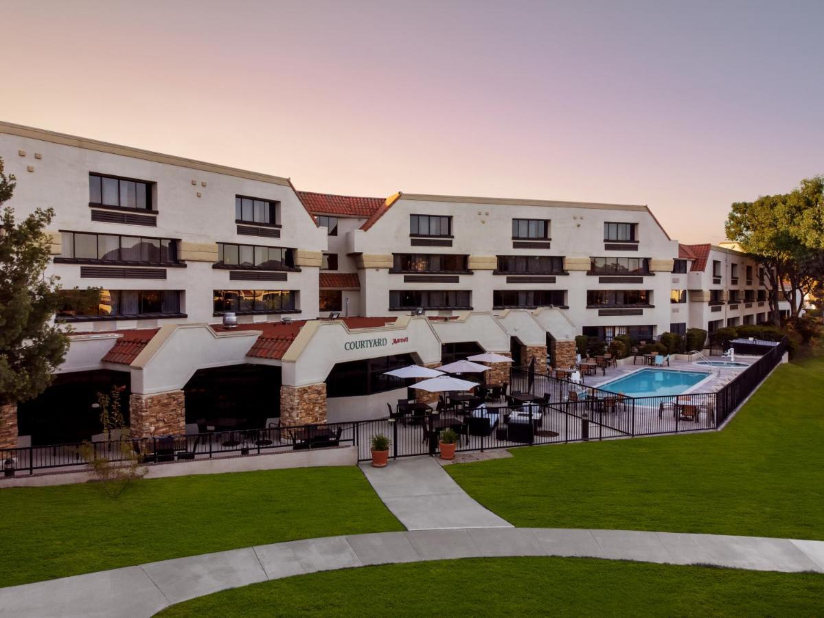 Courtyard By Marriott San Diego Rancho Bernardo Bagian luar foto