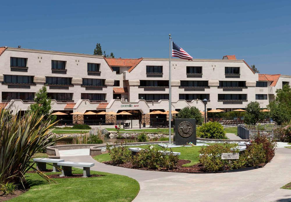 Courtyard By Marriott San Diego Rancho Bernardo Bagian luar foto