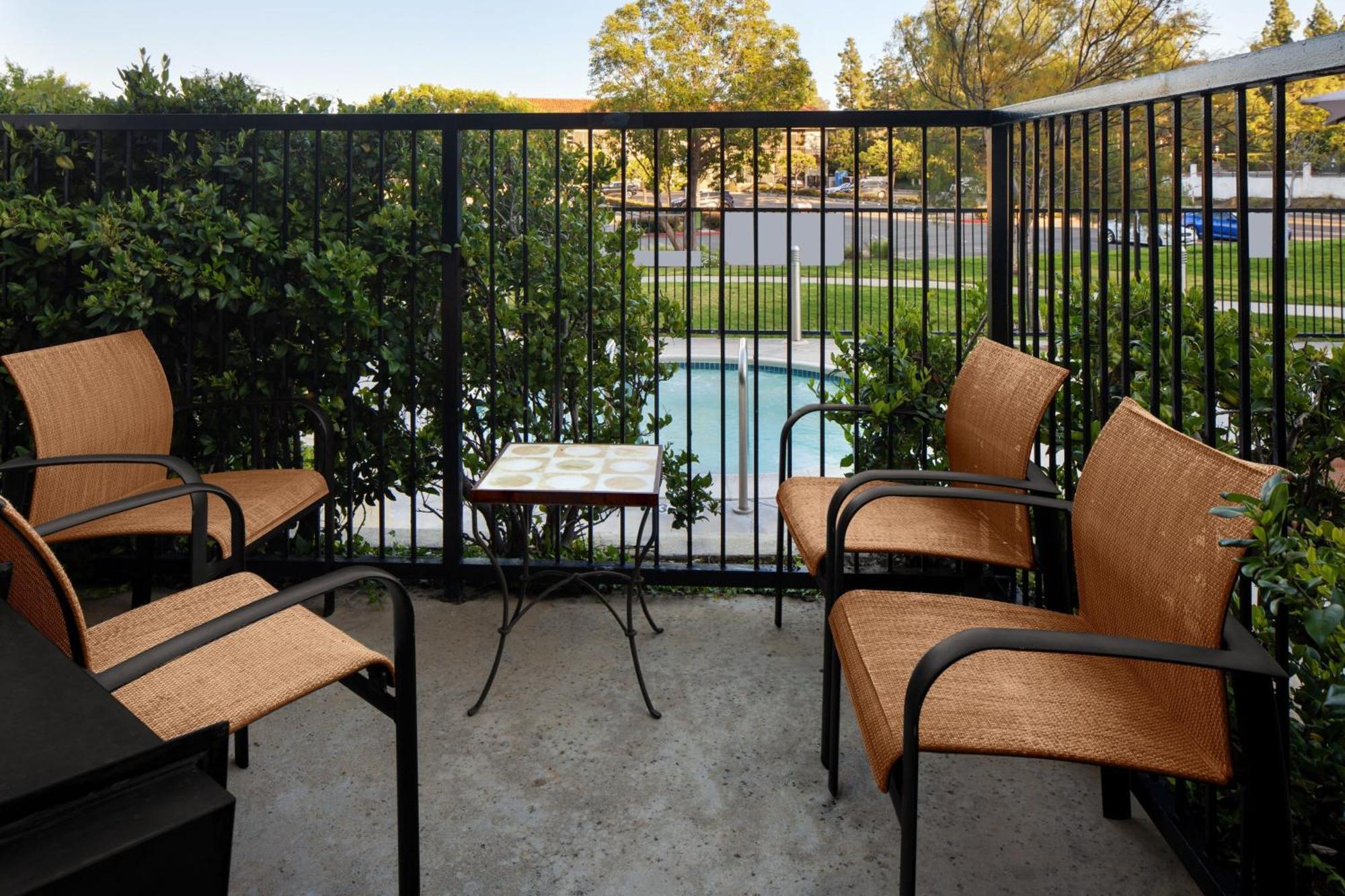 Courtyard By Marriott San Diego Rancho Bernardo Bagian luar foto